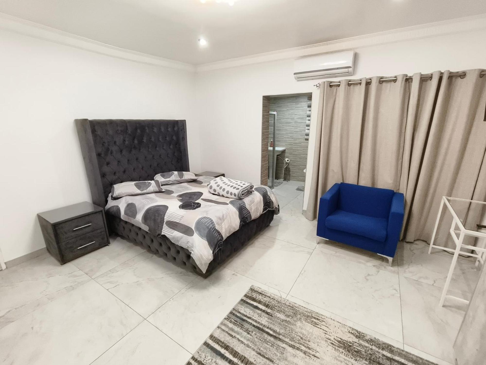 Appartamento In Town Vaal Vereeniging Esterno foto
