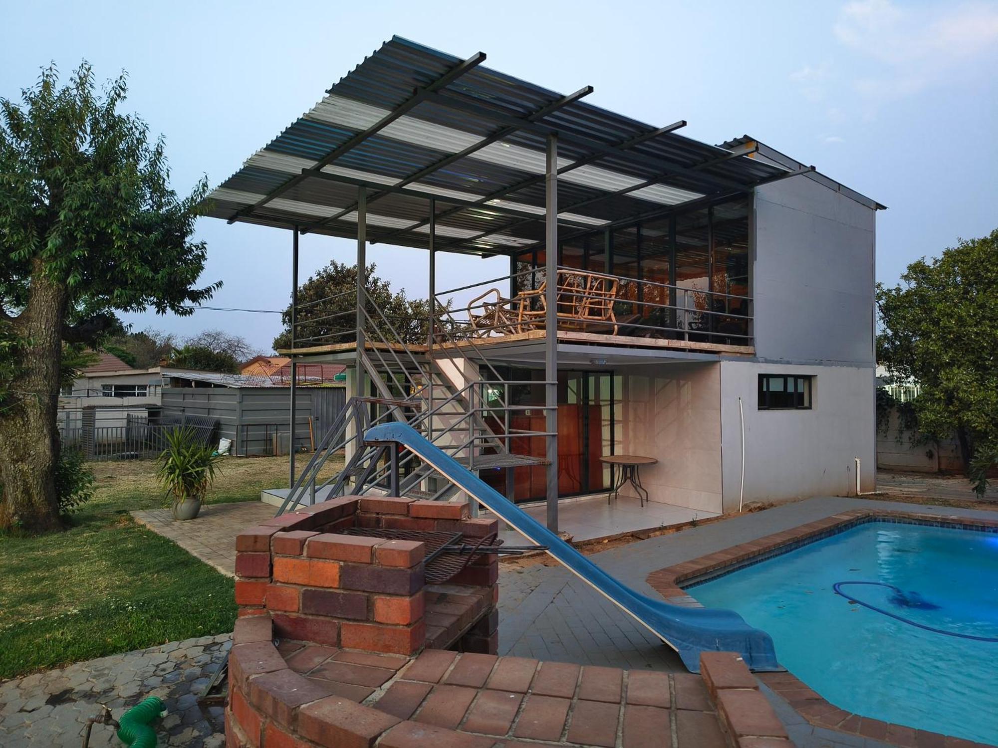 Appartamento In Town Vaal Vereeniging Esterno foto